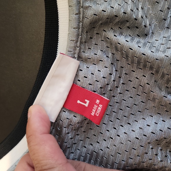 Mitchell and Ness Brooklyn Nets Jersey - Picture 4 of 6